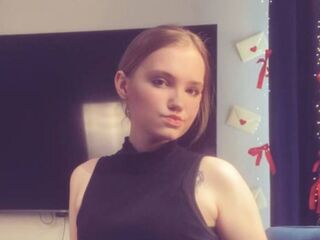 webcamchat LoraKen