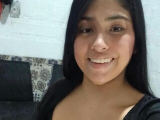 live free chat LuciWolf