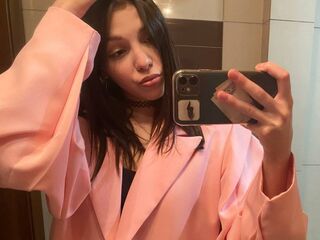 webcamgirl video chat LucileVerlin