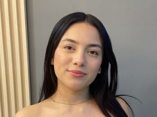 naked girl with webcam masturbating with vibrator LucyGreyMurphy