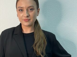 hot girl sex webcam LyndaEstle