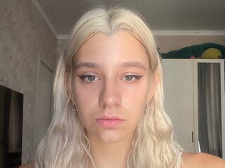 fingering girl chat LynelleDome