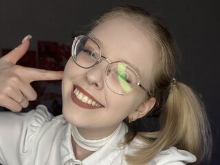naughty chat room LynnaCarrington
