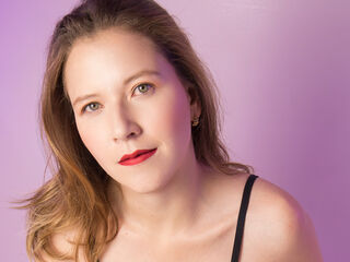 adult live webcam LyraBloom