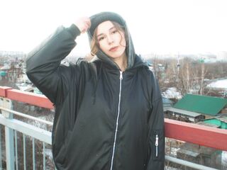 naked webcamgirl MagalyArney