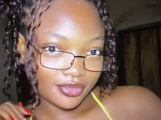 adult liveshow MakyDina