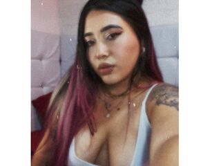 camgirl spreading pussy ManuelaVeelez