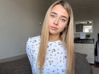 hot webcam MarianaBrookman