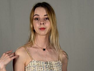 girl topless MarieWard