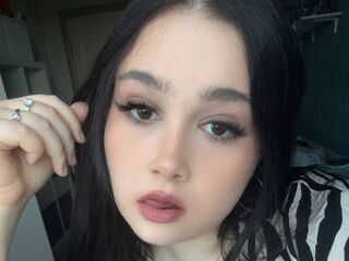cam girl masturbating with dildo MellisaWildrose