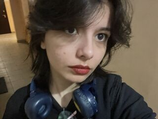cam girl MerilynLutchman