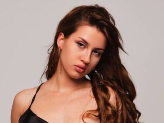 free video chat MiaDikinson