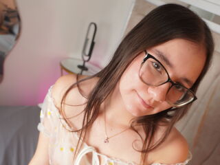 jasmin chatroom MiaHilfiger
