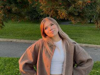 anal webcam MichaelaFox