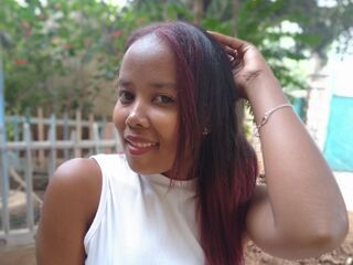 cam girl playing with sextoy MickatMaroe