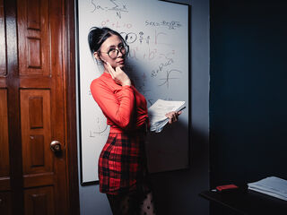 naughty cam girl MillyFernandez