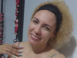 webcamgirl sex chat MireyaVidal