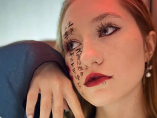 camslut topless MistyColacone