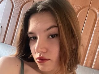 beautiful webcamgirl MitsukoJurica