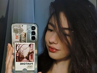 free web cam MitziBreech