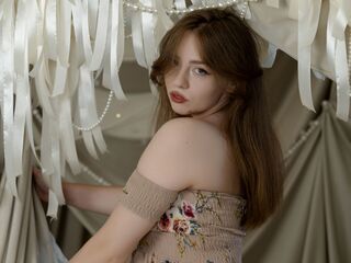 camgirl live porn MoonBrittany