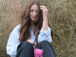 camgirl webcam photo MoonSany