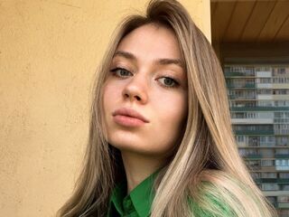 shaved pussy webcam NataliPalm