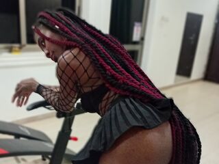 hot cam girl fingering pussy NayaVella