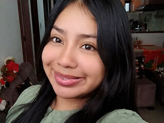 cam girl spreading pussy NoaBaker