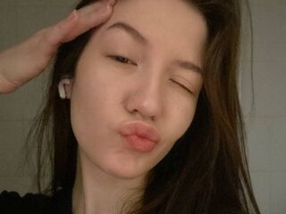 sexy cam girl picture NoemiMeservy