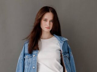 cam strip tease NoriAnn