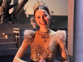 closeup cam NylaPitarresi