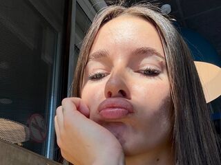 naked girl with webcam masturbating OdetteWingler