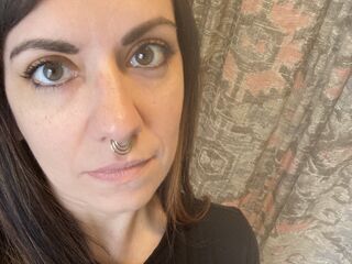 girl cam live PiercedGoddess