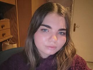 masturbating webcam girl RedaChinzi