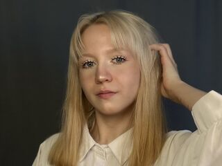 naked girl with cam RhondaPerry