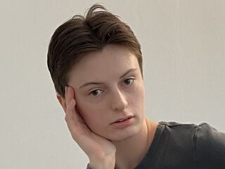 girl webcam RufinaTavolario