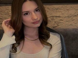 Kinky webcam girl SereneLee