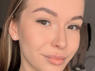 camwhore fingering pussy SherylMearing