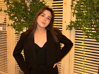 live sexcam ShirleenDubie