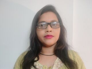 naughty camgirl masturbating with vibrator ShivaniSharma