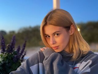 naked girl with live cam ShyElisaa