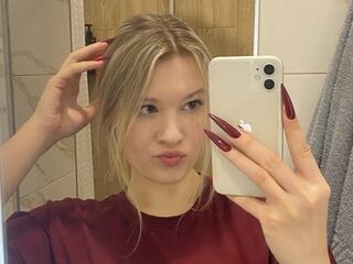 live cam chat SkyeDavi