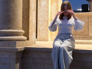 webcam chatroom SonaQuinley