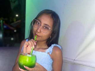 girl nude SophiaLennon
