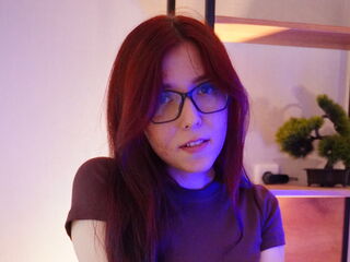 masturbating camgirl SusanNorton