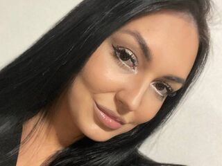 cam girl showing tits TessaWinsent