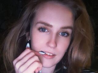 mastubating web cam girl TiffaneyLafrance