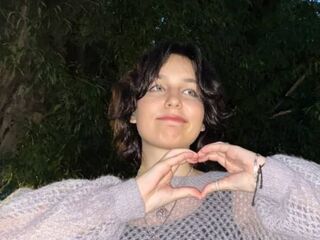 camgirl fingering bald pussy TulaStaines