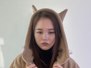 camgirl masturbating with dildo TydaniStaudt